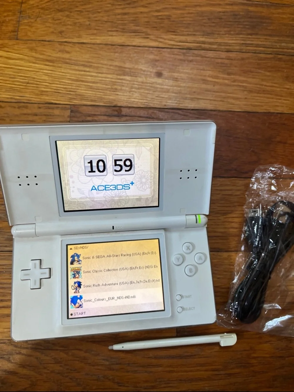 Nintendo DS Lite Handheld Console Pokémon black white Mario Zelda Kirby